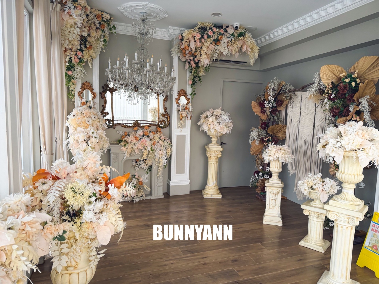 苗栗【愛麗絲的天空攝影基地】美拍繽紛糖果屋、城堡和日式街等豐富元素。