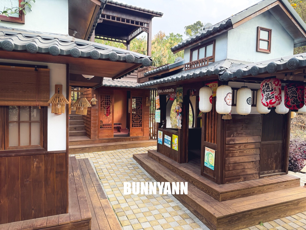 苗栗【愛麗絲的天空攝影基地】美拍繽紛糖果屋、城堡和日式街等豐富元素。