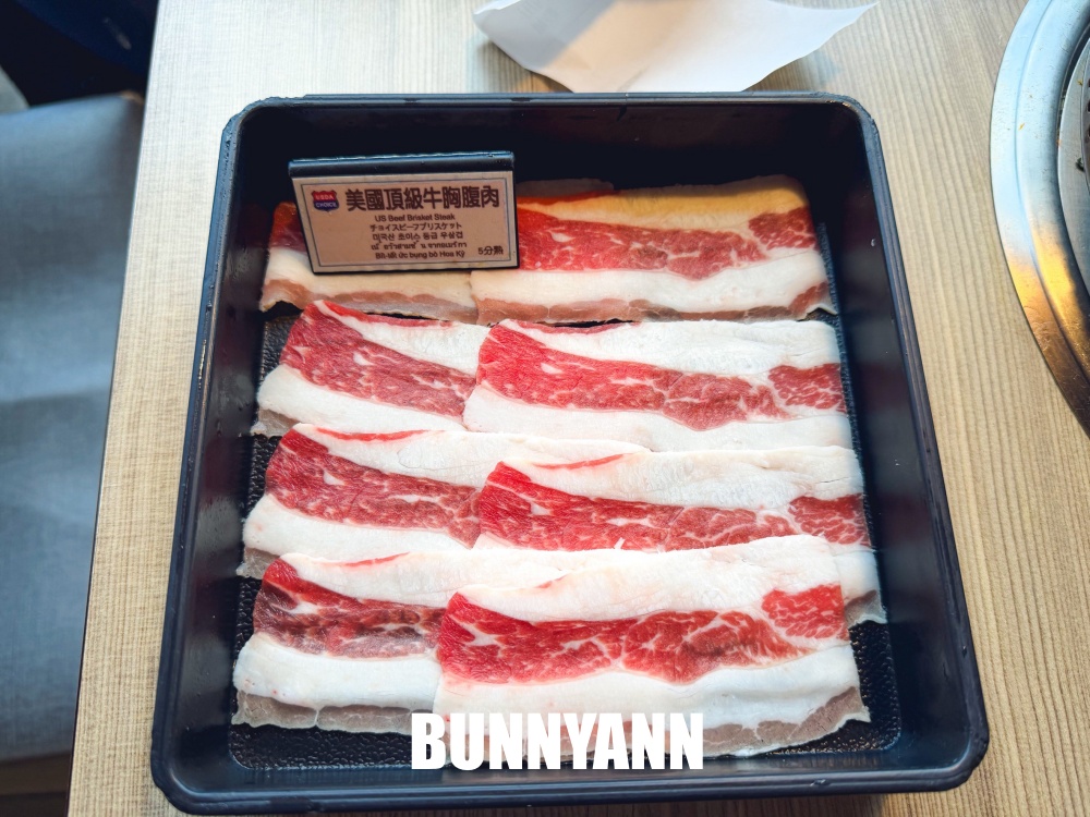 基隆市區【涮樂和牛鍋物】位於熱鬧街區的高CP值火鍋店 基隆市區【涮樂和牛鍋物】位於熱鬧街區的高CP值火鍋店