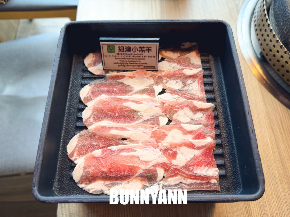 基隆市區【涮樂和牛鍋物】位於熱鬧街區的高CP值火鍋店 基隆市區【涮樂和牛鍋物】位於熱鬧街區的高CP值火鍋店