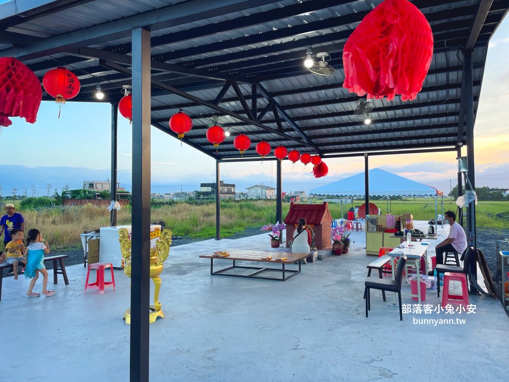 宜蘭冰棒土地公(順風宮)，來參拜廟宇就請你吃花生冰棒