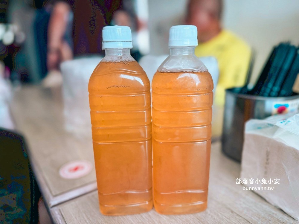 馬崗漁港【嗨九蒸鮮小吃】等候時間20分鐘的小吃店，現抓龍蝦和鮑魚都好吃