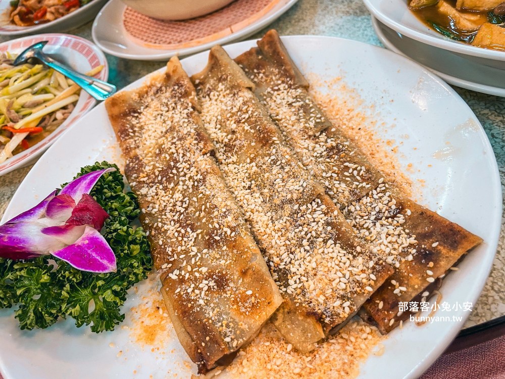 台北【天然臺湘菜館】70年湘菜老店，砂鍋獅子頭、脆皮乳豬每樣都好吃