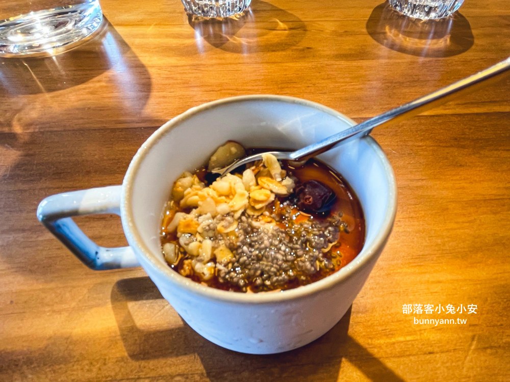HaoHaoKaffe｜羅東的質感咖啡廳，燉飯、麵包和飲料每樣都好吃