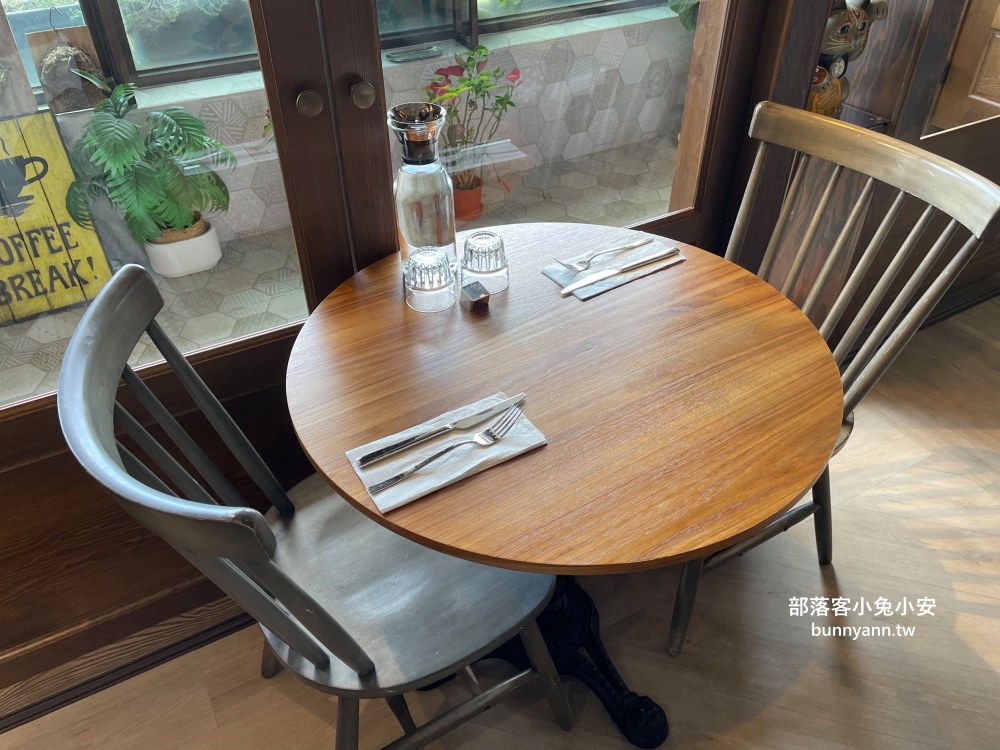 HaoHaoKaffe｜羅東的質感咖啡廳，燉飯、麵包和飲料每樣都好吃