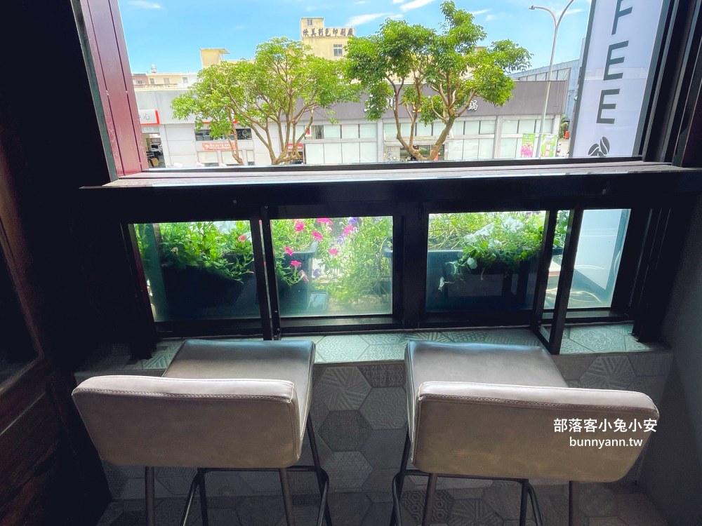 HaoHaoKaffe｜羅東的質感咖啡廳，燉飯、麵包和飲料每樣都好吃