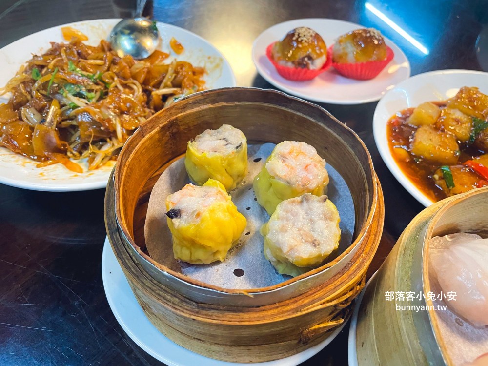 2025【永哥港式點心坊】在地人激推的港式飲茶，腐皮捲、叉燒包和干炒牛河每樣都無雷