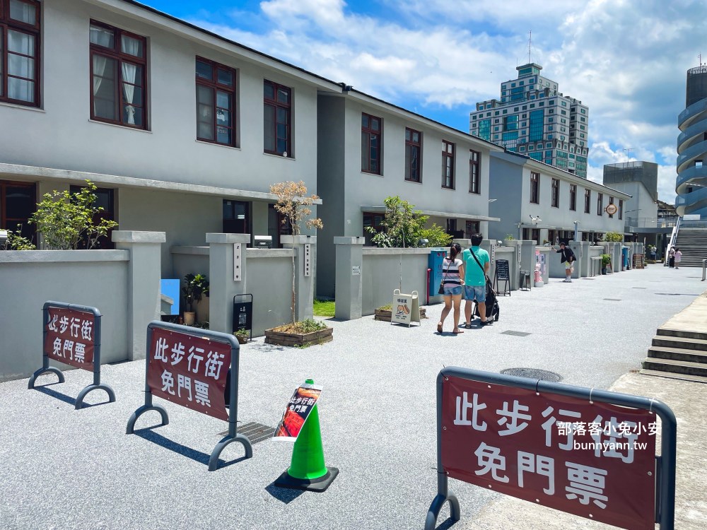 苗栗【苗栗火車頭園區】火車展館、搭小火車和貓咪館每項都好玩