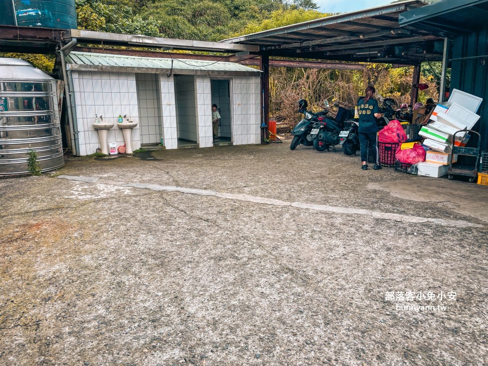 新北【萬里古早風味甕仔雞】星期四沒開的烤雞餐廳，甕仔雞和生魚片都好吃