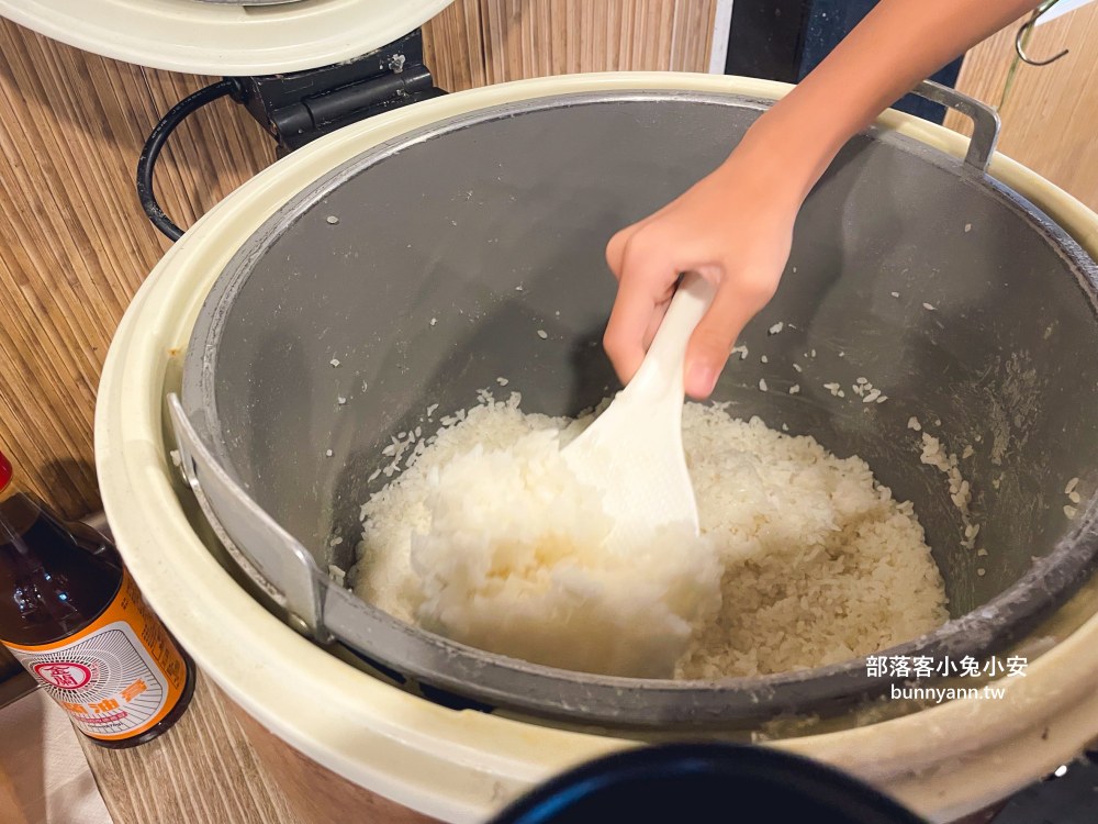 新北【萬里古早風味甕仔雞】星期四沒開的烤雞餐廳，甕仔雞和生魚片都好吃