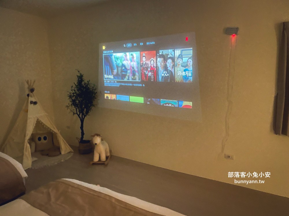 2025【葉子祕境】南投埔里森林系Villa，有大片草皮與戲水區，貼近大自然好地方