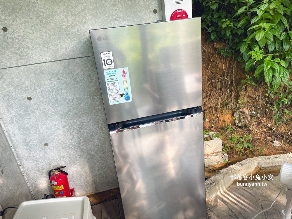 2025【葉子祕境】南投埔里森林系Villa，有大片草皮與戲水區，貼近大自然好地方