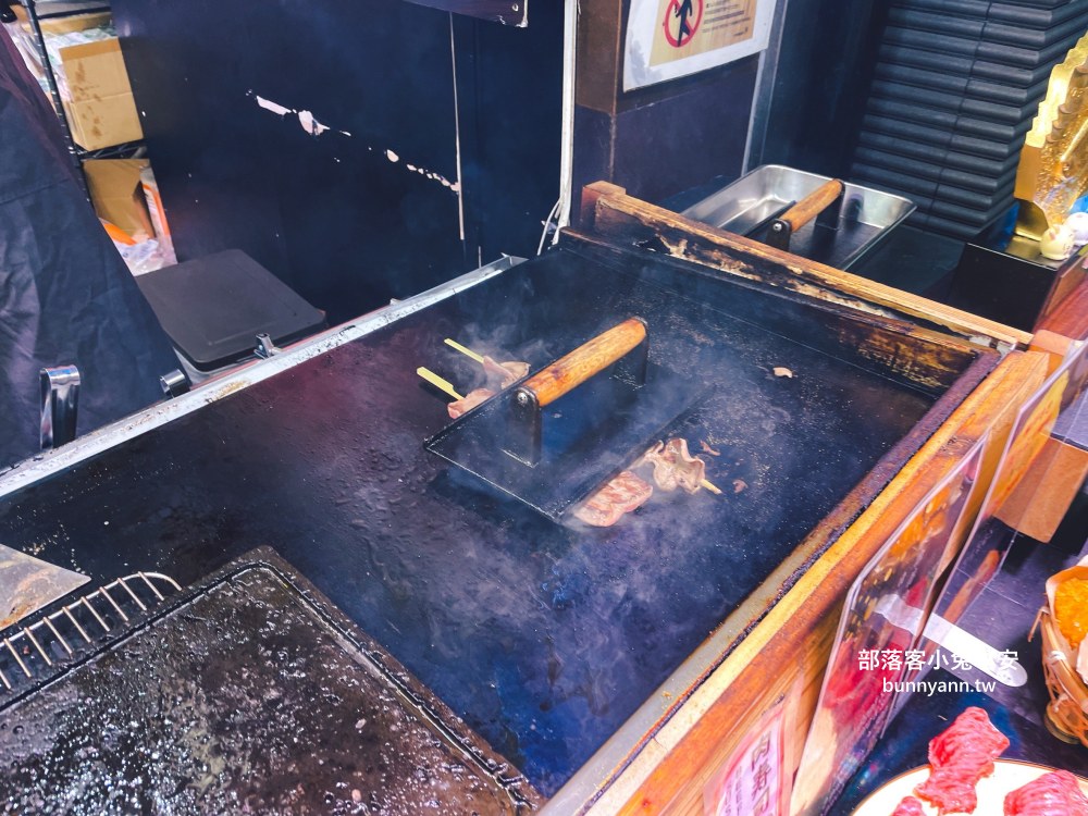 京都錦市場美食爆吃攻略｜和牛串、海鮮、炸物像極碧砂漁港，價格卻讓人喊盤子！