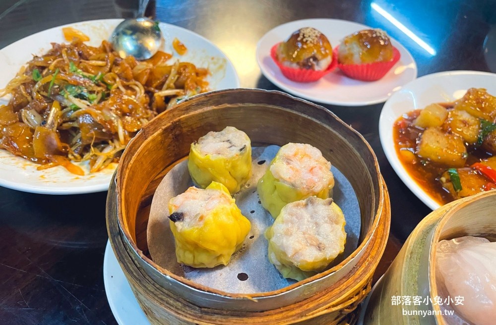 2025【永哥港式點心坊】在地人激推的港式飲茶，腐皮捲、叉燒包和干炒牛河每樣都無雷