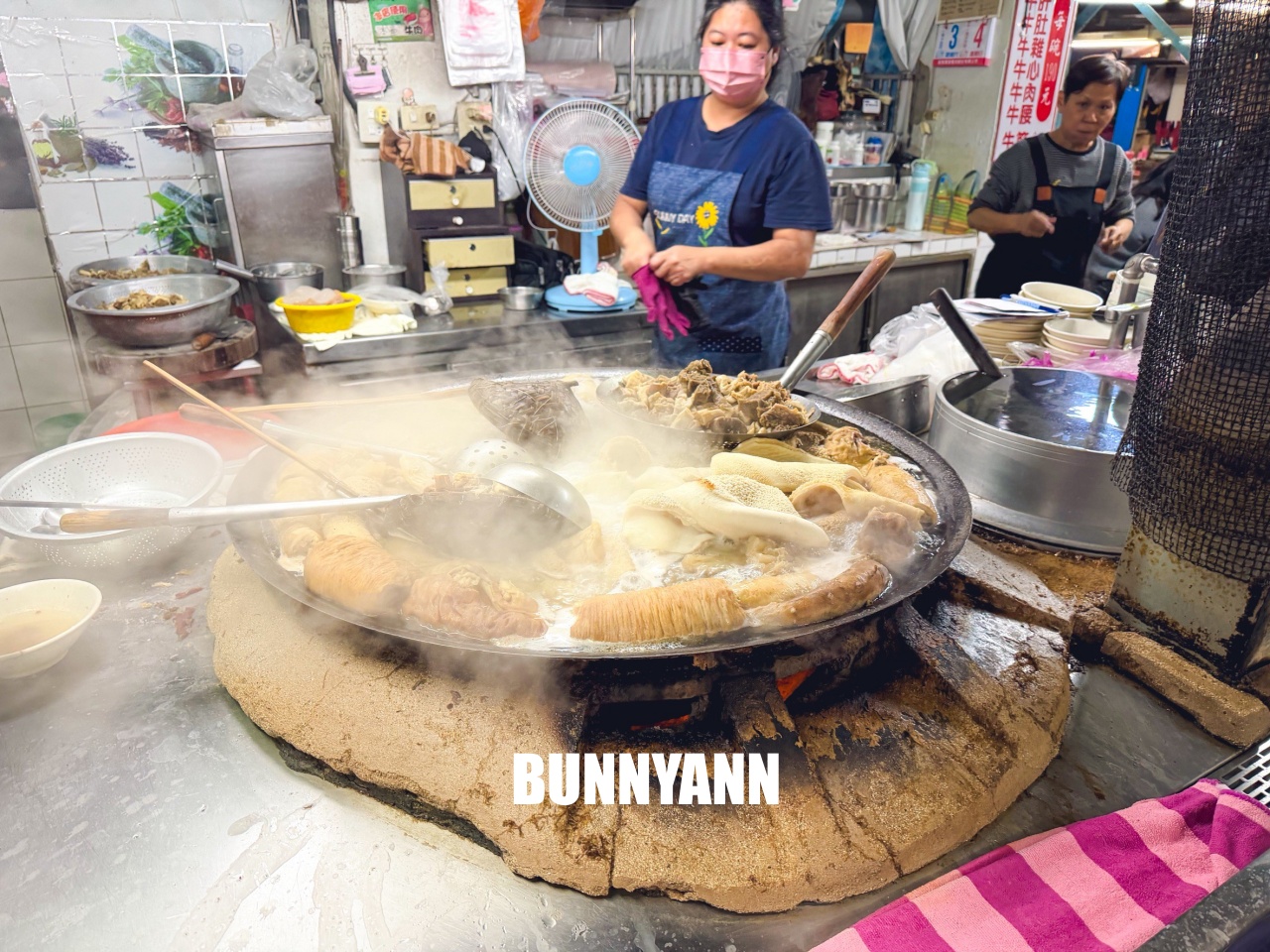 【嘉義王媽媽牛雜湯】谷歌4.2顆星留言三千多則的市場美食攤真好吃 【嘉義王媽媽牛雜湯】谷歌4.2顆星留言三千多則的市場美食攤真好吃