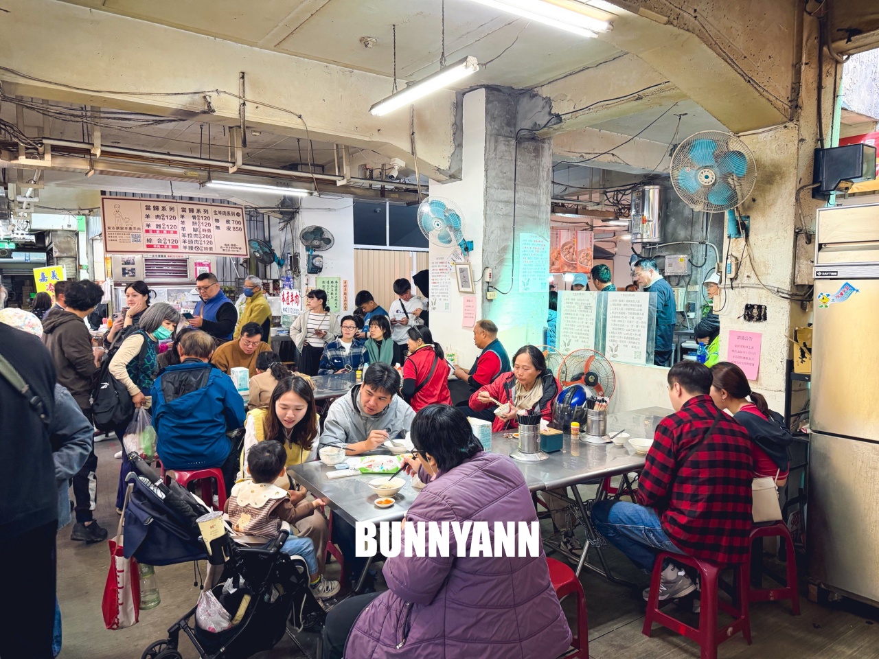 【嘉義王媽媽牛雜湯】谷歌4.2顆星留言三千多則的市場美食攤真好吃 【嘉義王媽媽牛雜湯】谷歌4.2顆星留言三千多則的市場美食攤真好吃