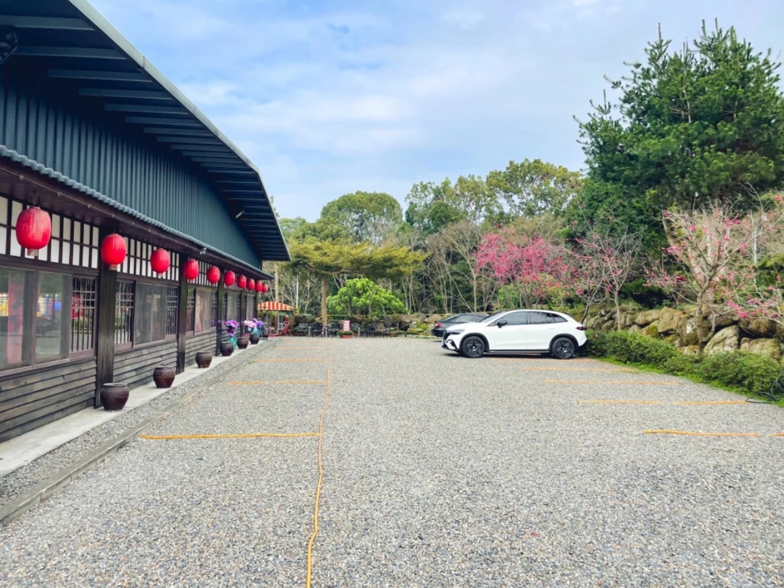 南投【35甕缸雞鹿谷總店】美味竹筒蝦、甕缸雞每一樣都好吃