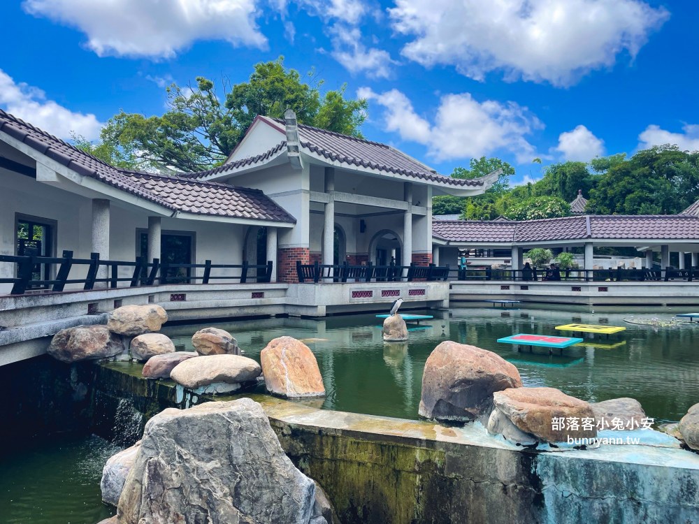 清水區【臺中市港區藝術中心】免門票暢遊常態展覽館
