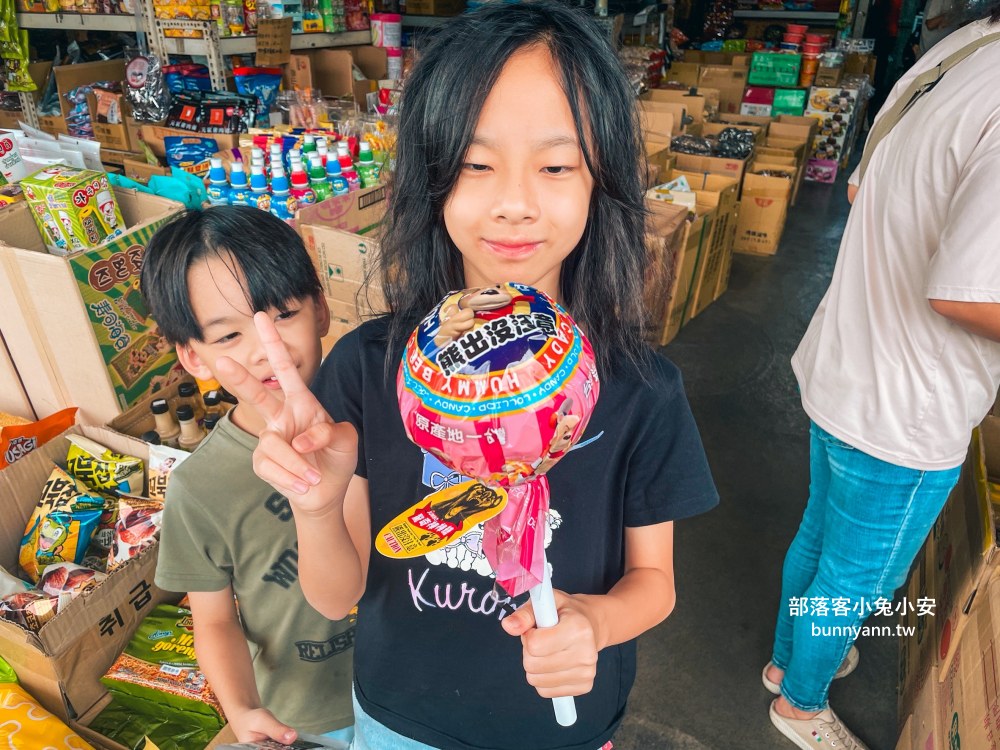 嘉義【金花食品】大包零食50元起，還有秤重的糖果餅乾超好買
