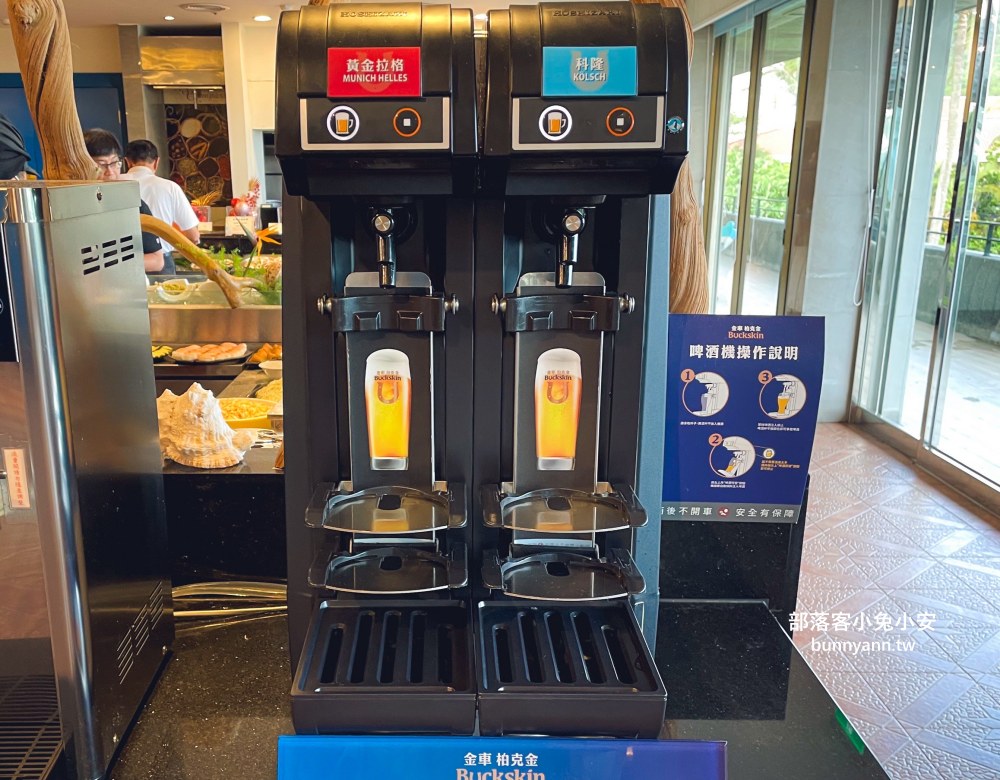 屏東【墾丁凱薩自助晚餐】百道料理吃到飽餐廳，海鮮和熱炒每樣都好吃