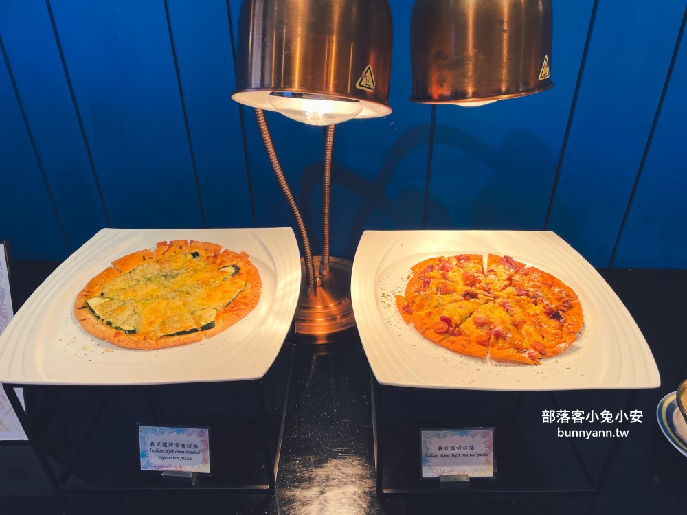 屏東【墾丁凱薩自助晚餐】百道料理吃到飽餐廳，海鮮和熱炒每樣都好吃