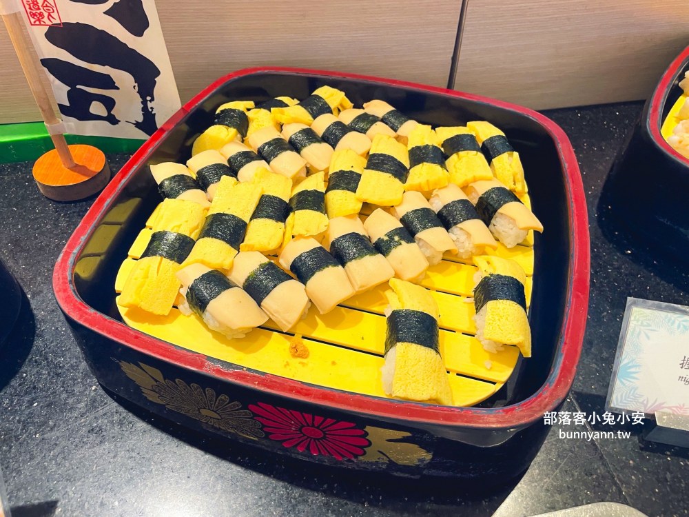 屏東【墾丁凱薩自助晚餐】百道料理吃到飽餐廳，海鮮和熱炒每樣都好吃