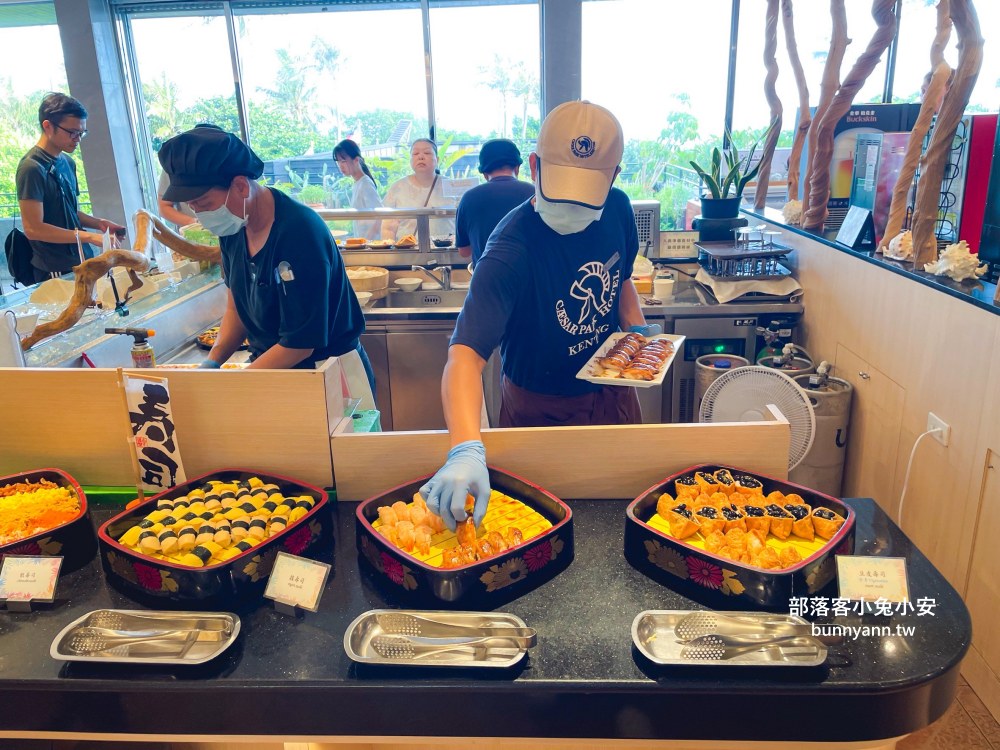 屏東【墾丁凱薩自助晚餐】百道料理吃到飽餐廳，海鮮和熱炒每樣都好吃