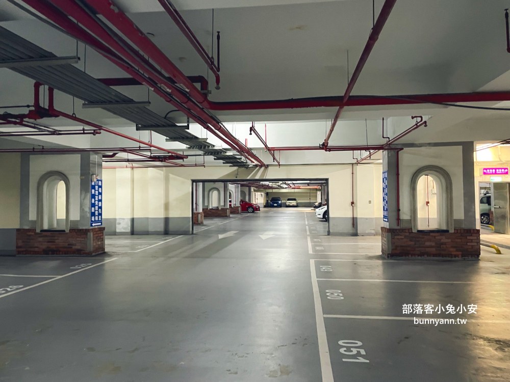 清水區【臺中市港區藝術中心】免門票暢遊常態展覽館