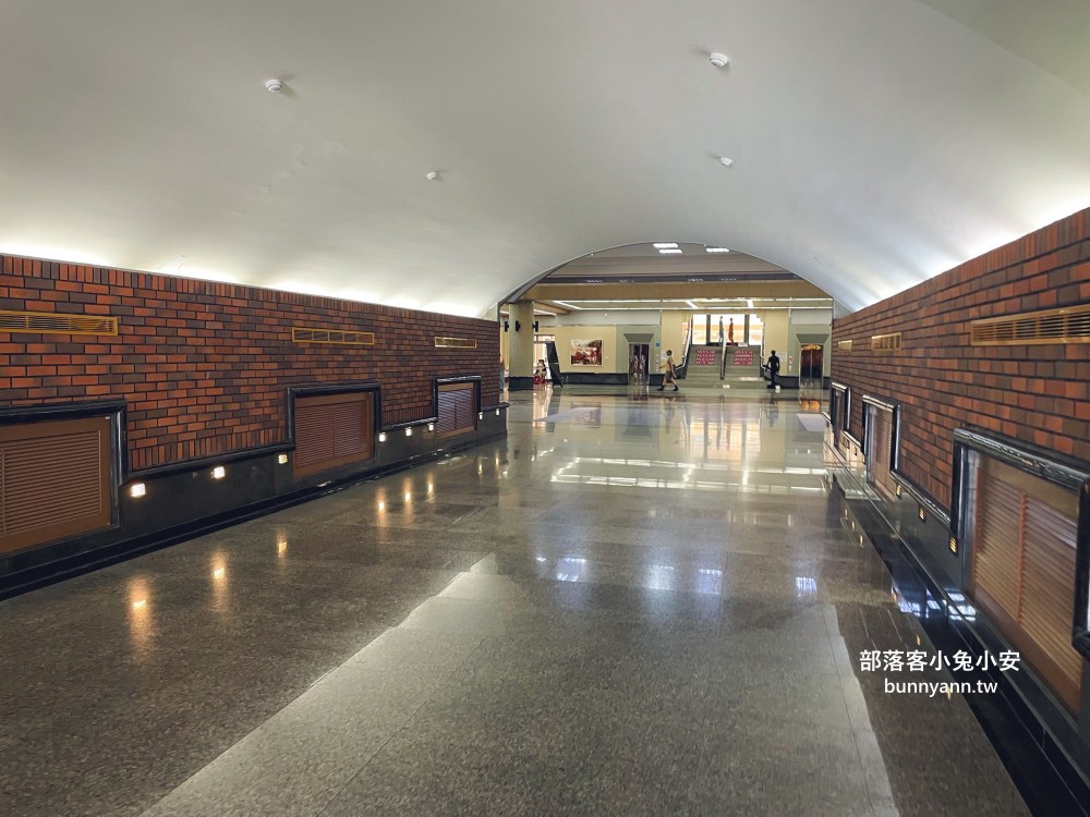清水區【臺中市港區藝術中心】免門票暢遊常態展覽館