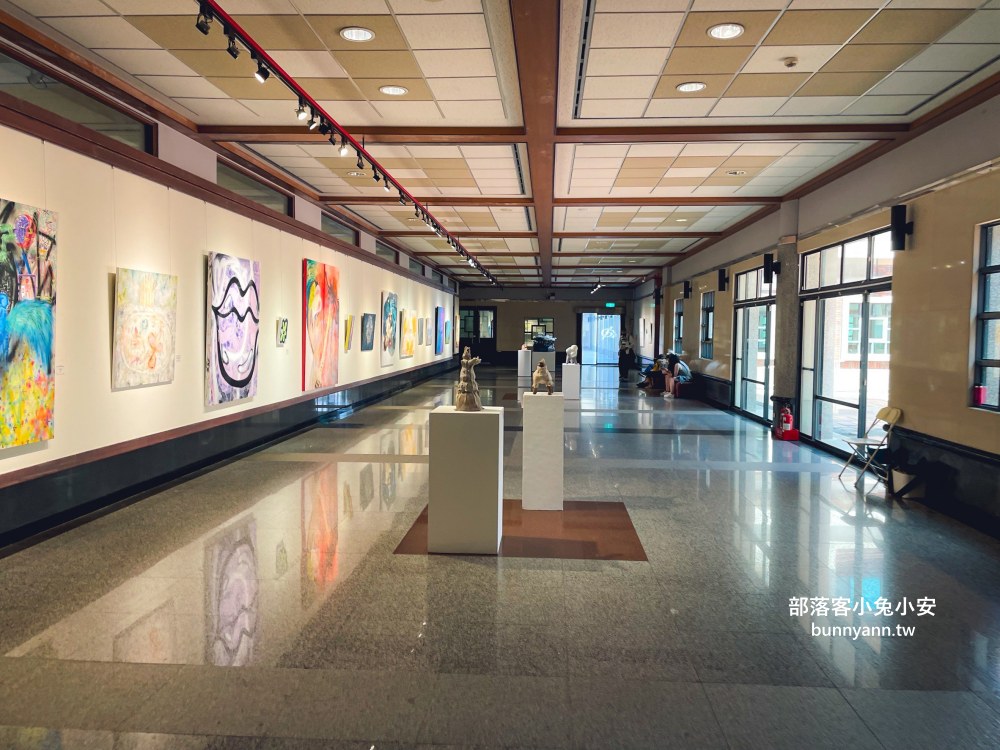 清水區【臺中市港區藝術中心】免門票暢遊常態展覽館
