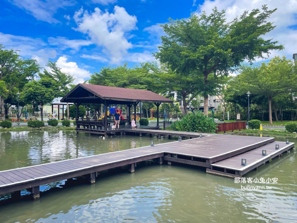 台中【后里四號公園】在地人才知道的秘境池畔小花園