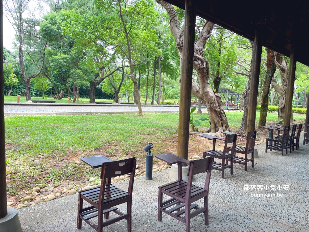 桃園【大湳森林公園】在地人才知道的秘境池畔後花園