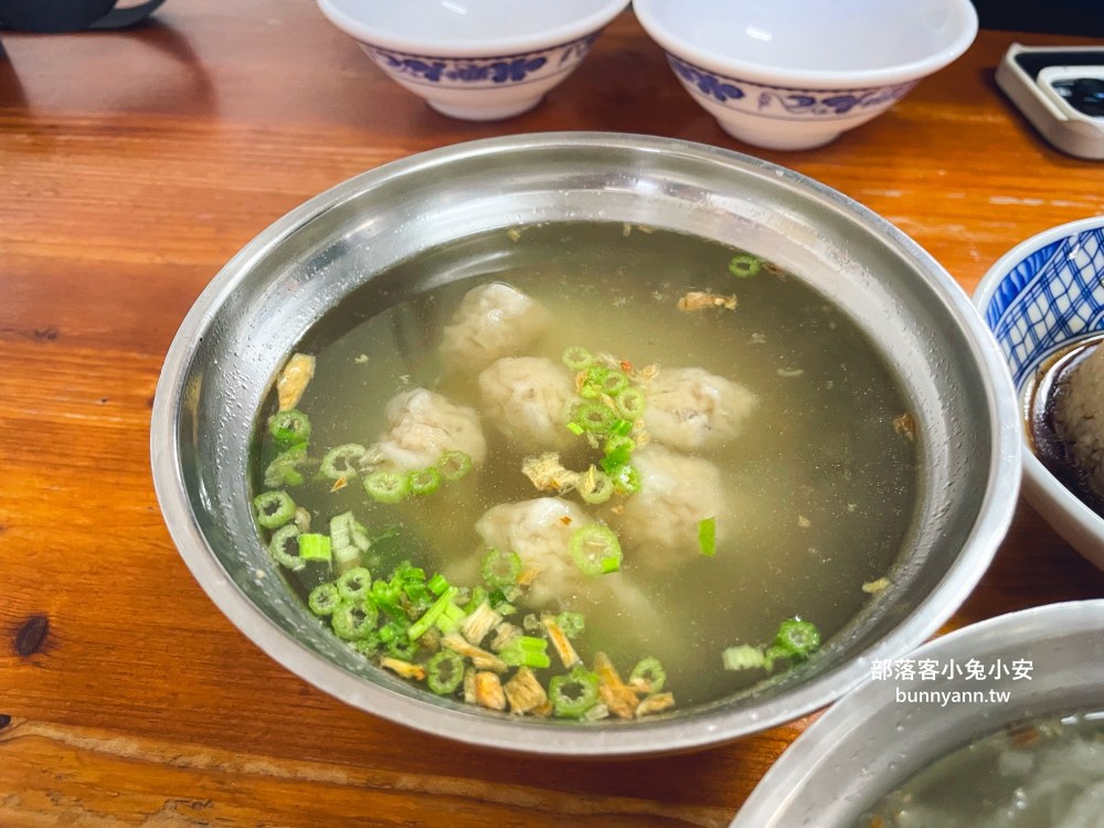 梧棲【天使光環米糕】老字號米糕店，米糕和清湯肉羹每樣都好吃