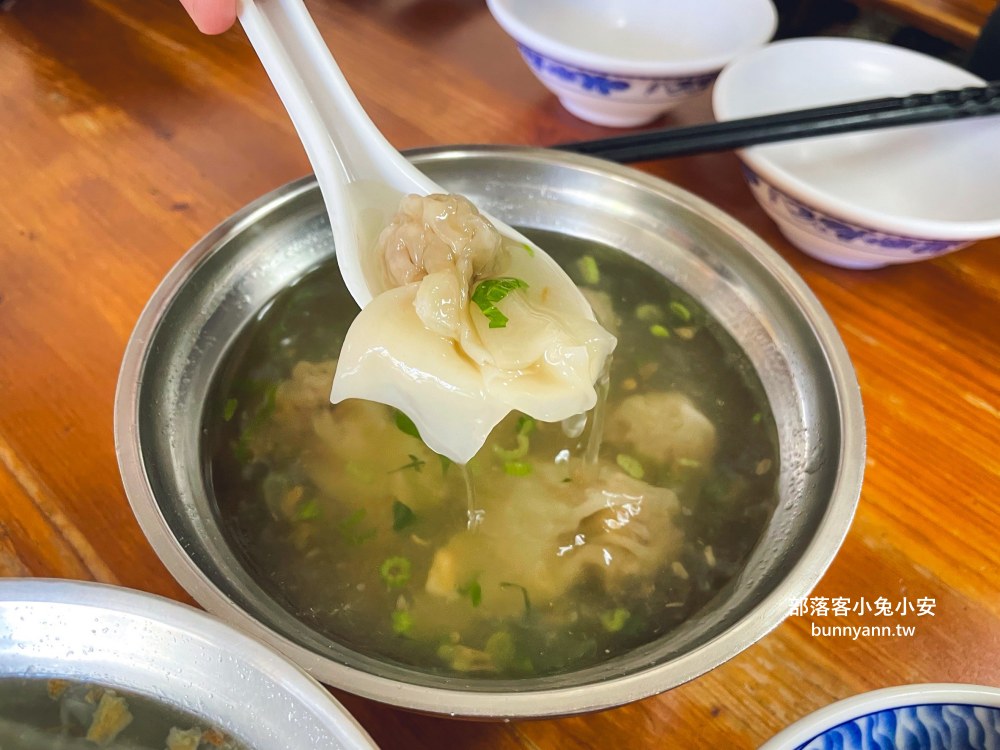 梧棲【天使光環米糕】老字號米糕店，米糕和清湯肉羹每樣都好吃