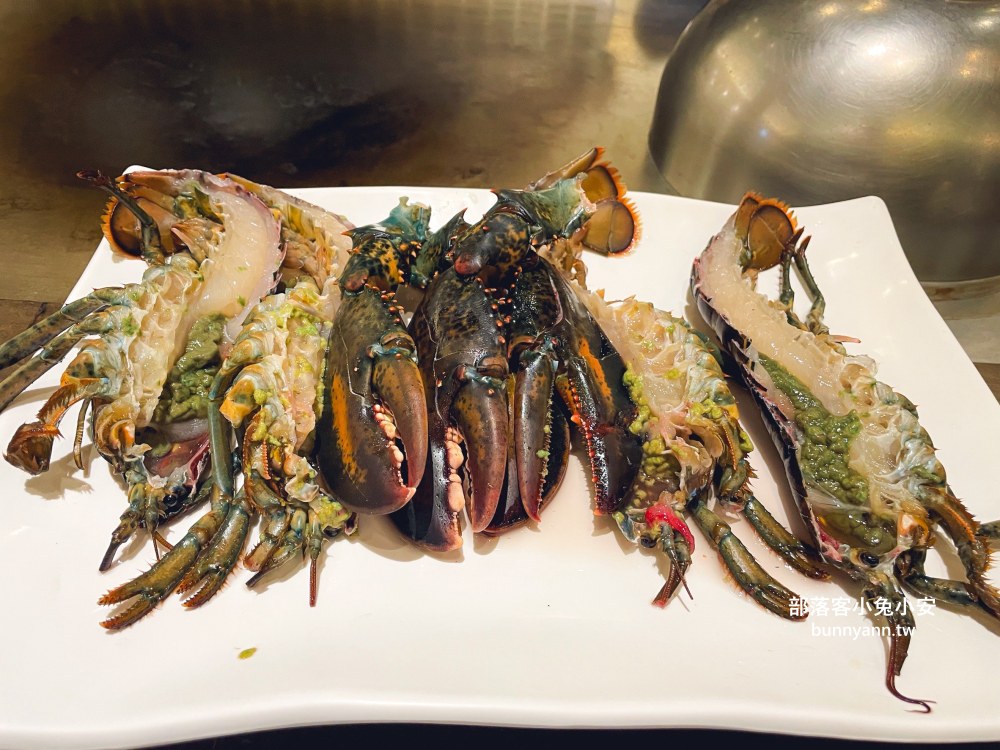 南京復興高CP值無菜單鐵板燒冠軍，人氣套餐1390元不漲價，活龍蝦、北海道生食級干貝都吃得到，明水然無菜單鐵板燒慶城店