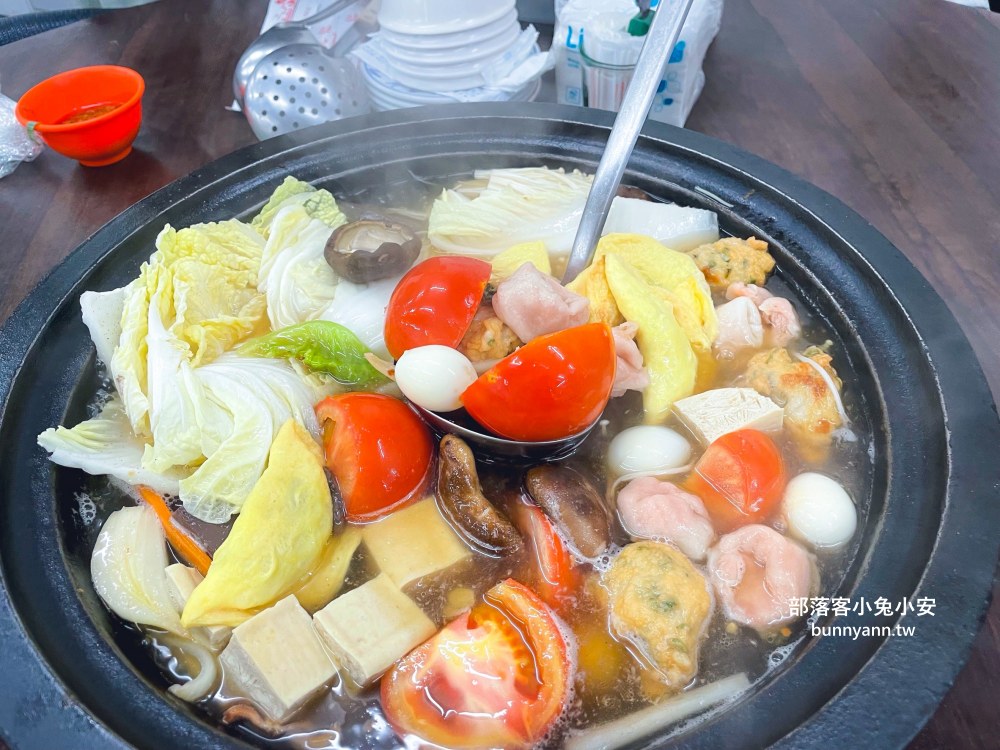 西門町【曾德自助火鍋城】60年老字號石頭火鍋專賣店