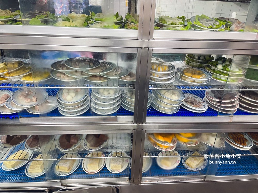 西門町【曾德自助火鍋城】60年老字號石頭火鍋專賣店