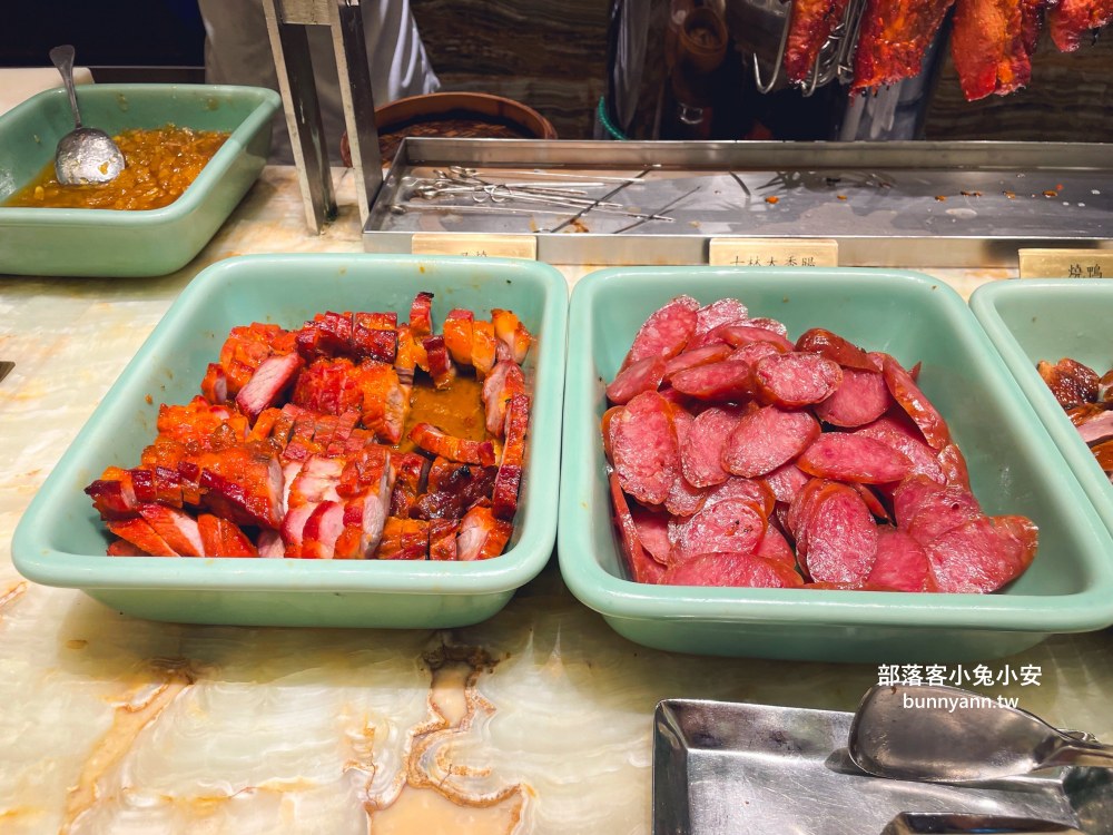 台中「林酒店森林百匯」超過五十種料理自助餐檯吃到飽