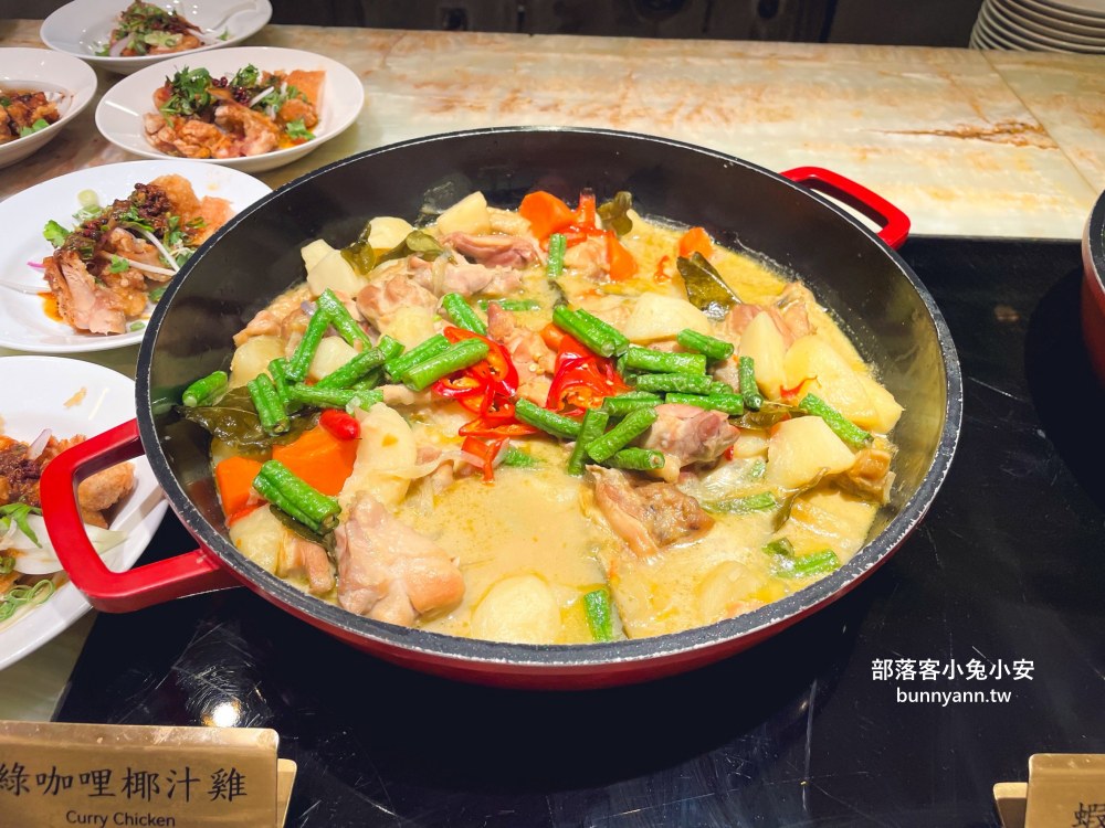 台中「林酒店森林百匯」超過五十種料理自助餐檯吃到飽