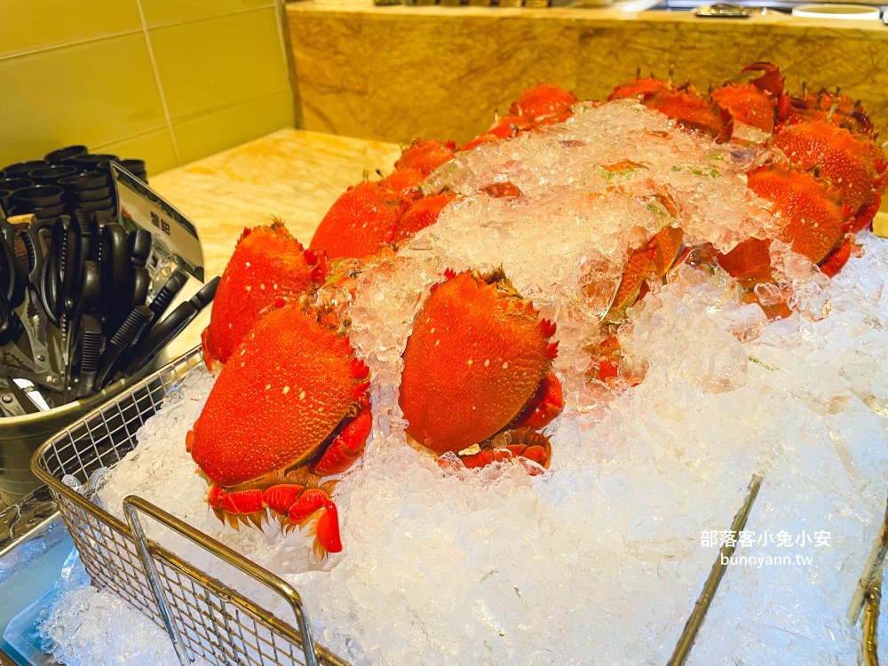 台中「林酒店森林百匯」超過五十種料理自助餐檯吃到飽