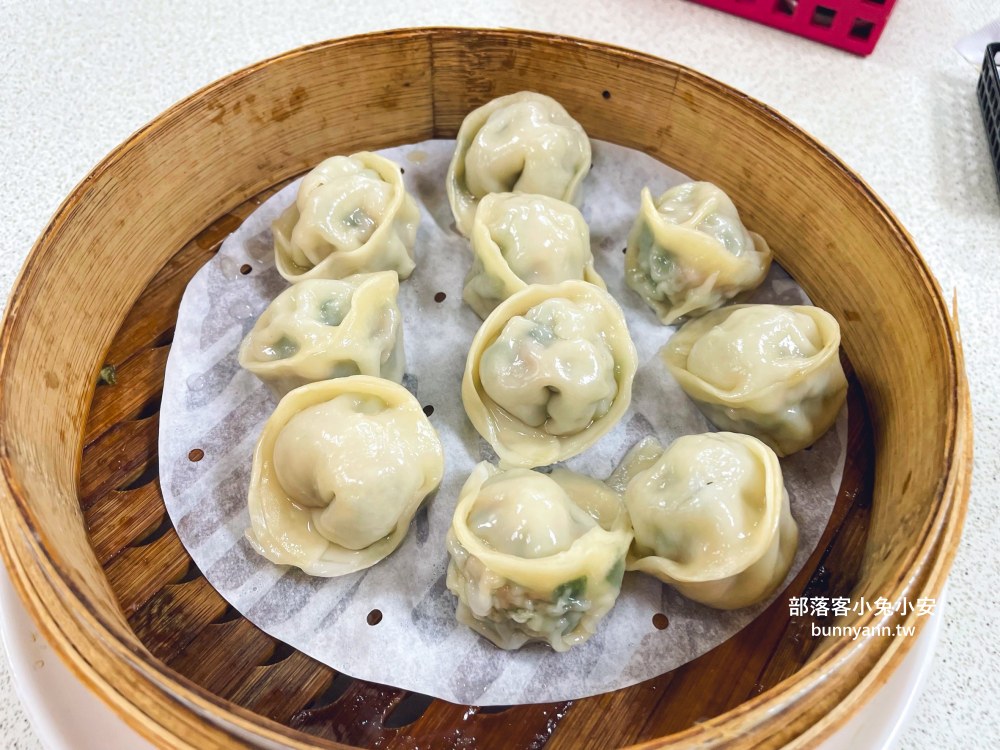 南投【梅園餡餅粥】南投一百碗好店推薦，點這幾種餡餅跟麵最好吃了