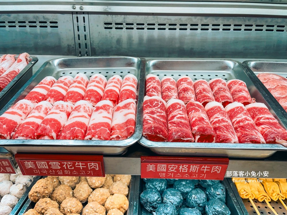 西門町【皇家帝國麻辣火鍋】擁有十萬則評論超厲害火鍋吃到飽餐廳