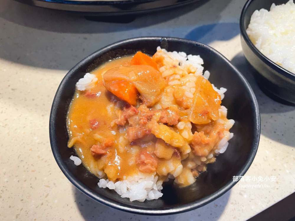 桃園【石頭燒肉八德旗艦店】899就能吃到壽司跟鮑魚的羊小排火烤兩吃