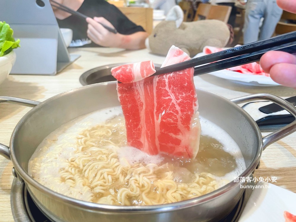 基隆火鍋【罌粟花精緻鍋物】在地人支持的老字號火鍋店