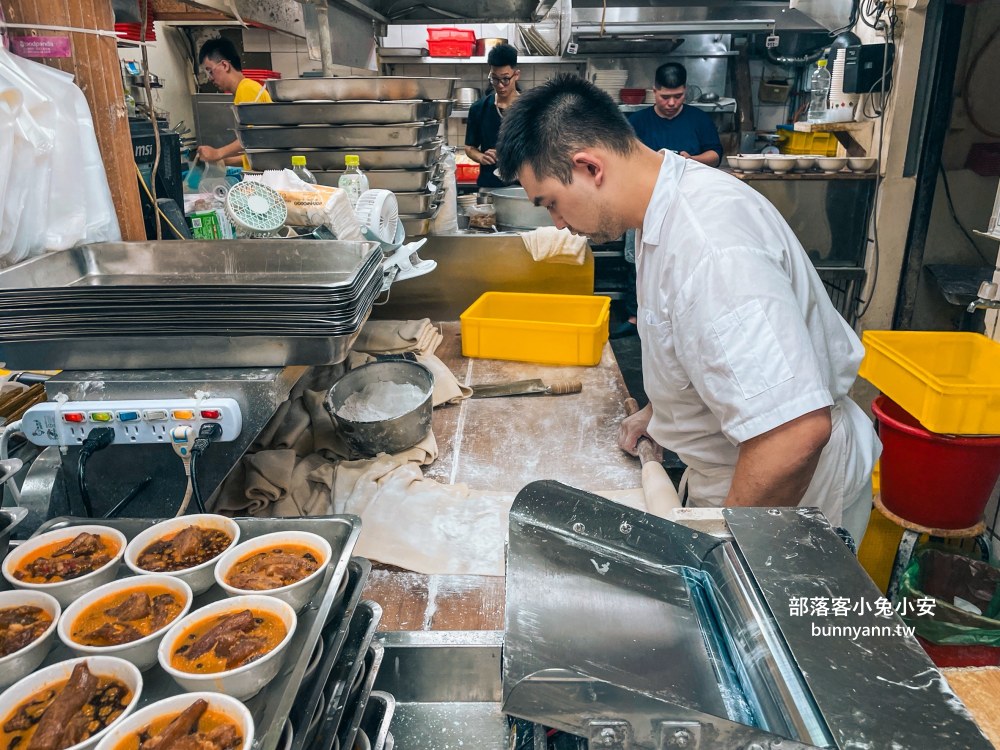 西門町【老山東牛肉麵】經營70年的老字號牛肉麵專賣店