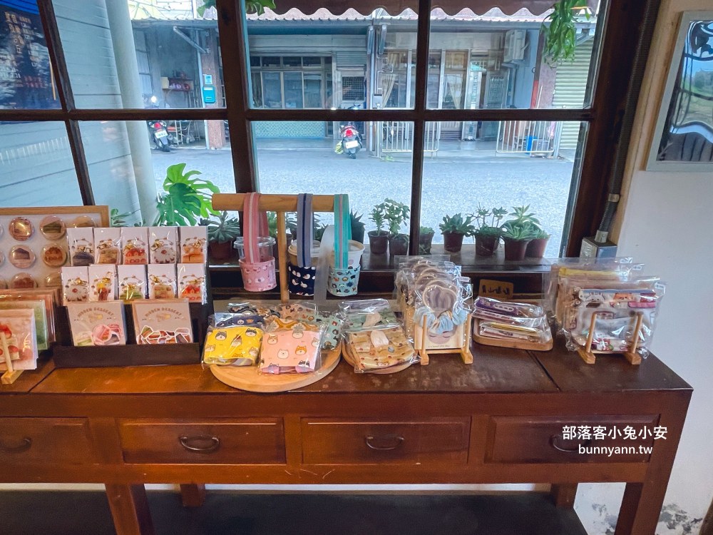 宜蘭壯圍【藏甜手作坊】千層蛋糕專賣店，老宅咖啡店超有氣氛