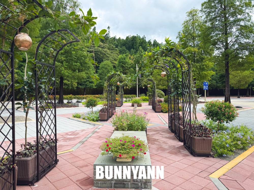 埔里【中台禪寺】全台最華麗佛寺園區，適合全家放鬆散步