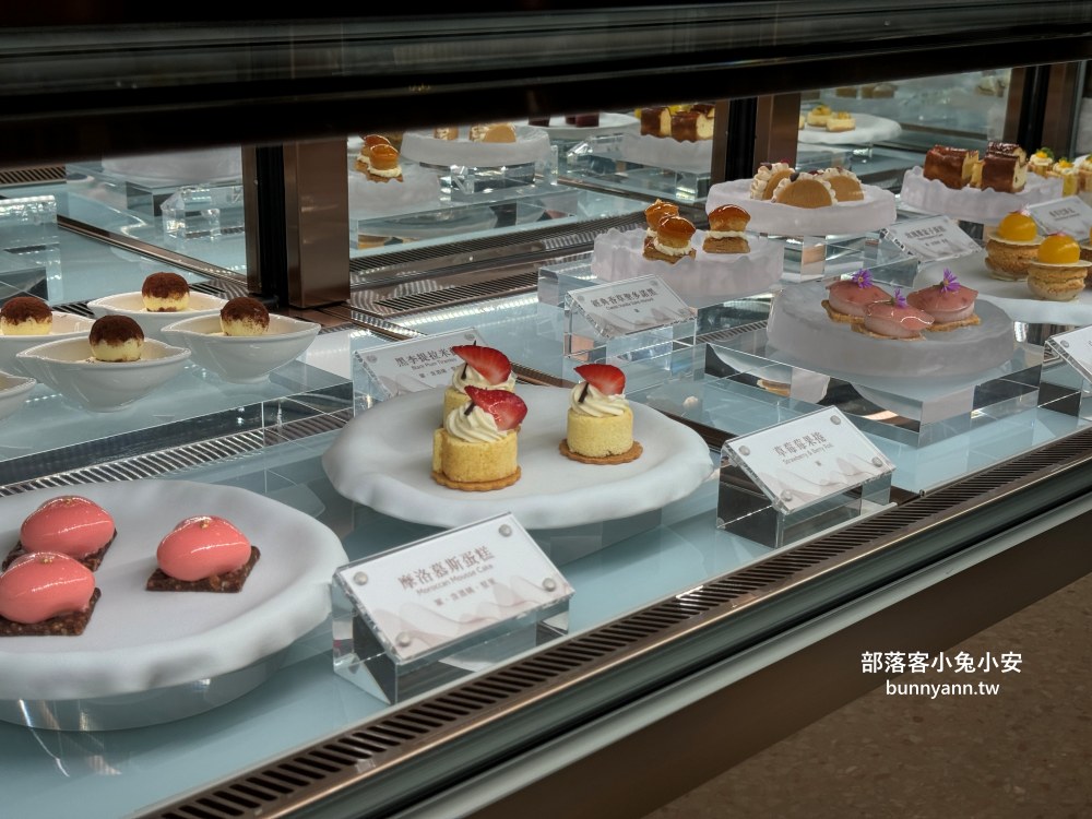 高雄【島語高雄漢神店】漢神商圈最強吃到飽餐廳，島語自助餐訂位技巧給你