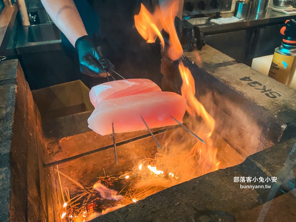 桃園【ABV日式居酒館】林口長庚店營業到凌晨，內有超過百款精釀啤酒可以選