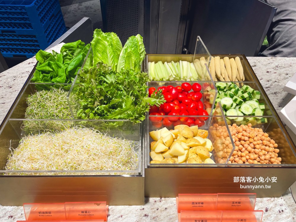 台北【URBAN PARADISE 吃到飽】百貨商圈最頂吃到飽餐廳，信義店訂位技巧給你
